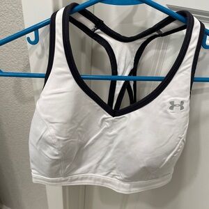 Under Armour Women's Black and White Sports Bra